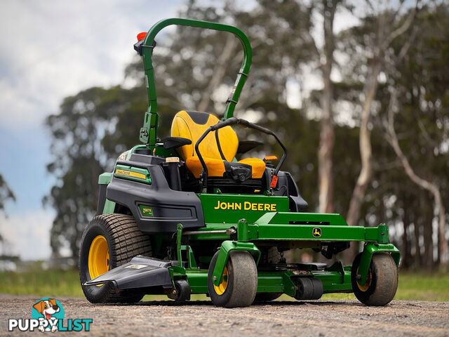 John Deere 997 Zero Turn Lawn Equipment