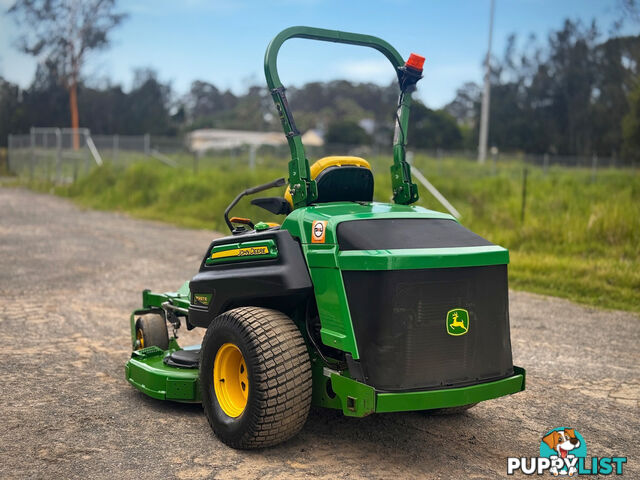 John Deere 997 Zero Turn Lawn Equipment