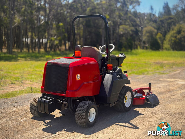 Toro 3200 Front Deck Lawn Equipment