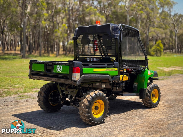 John Deere Gator XUV855A ATV All Terrain Vehicle