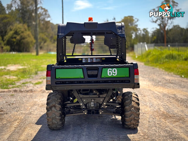 John Deere Gator XUV855A ATV All Terrain Vehicle