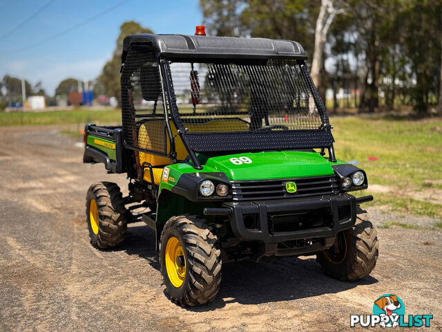 John Deere Gator XUV855A ATV All Terrain Vehicle