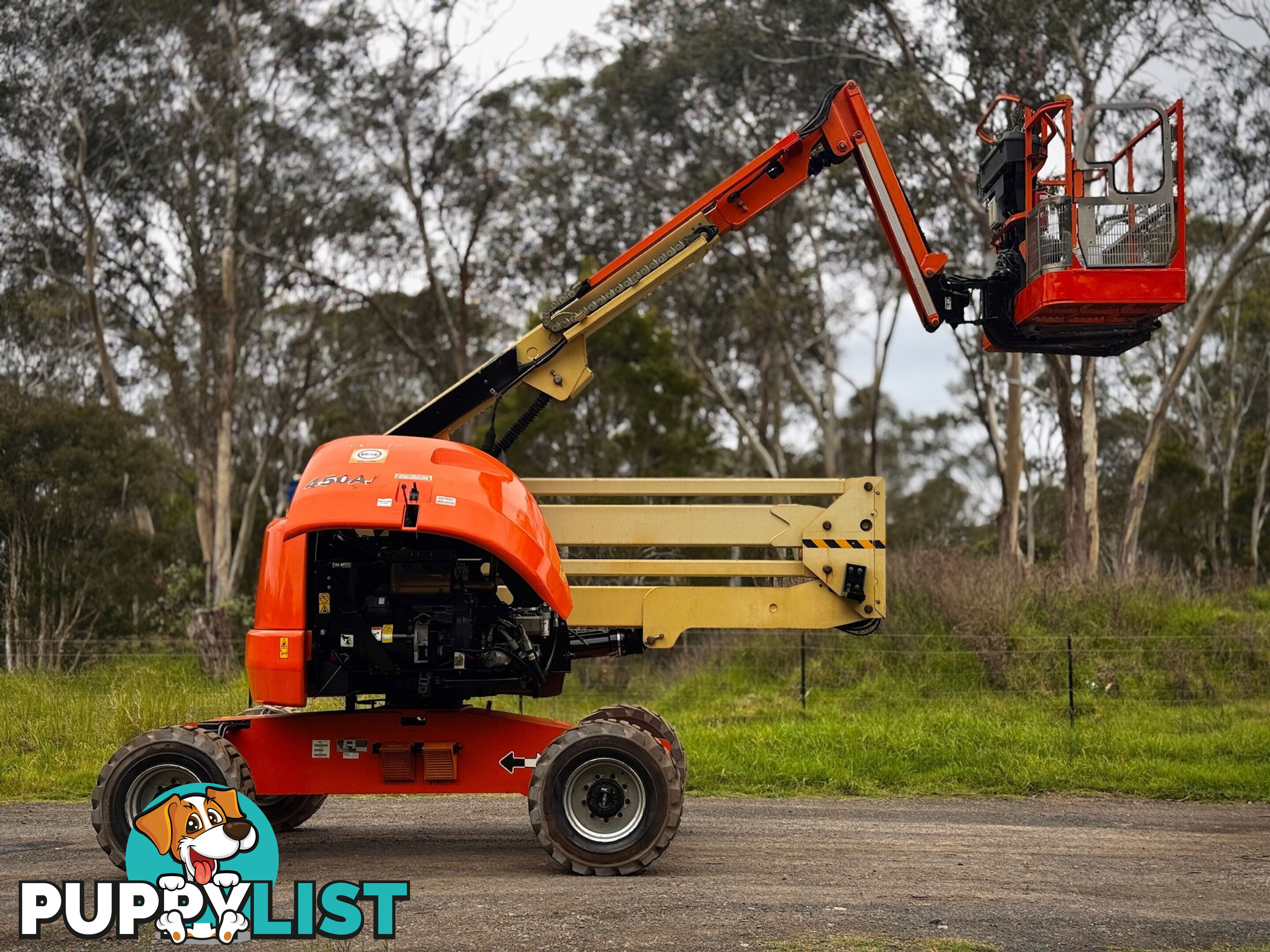 JLG 450AJ Boom Lift Access &amp; Height Safety