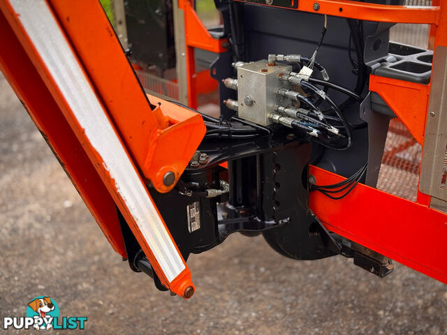 JLG 450AJ Boom Lift Access &amp; Height Safety