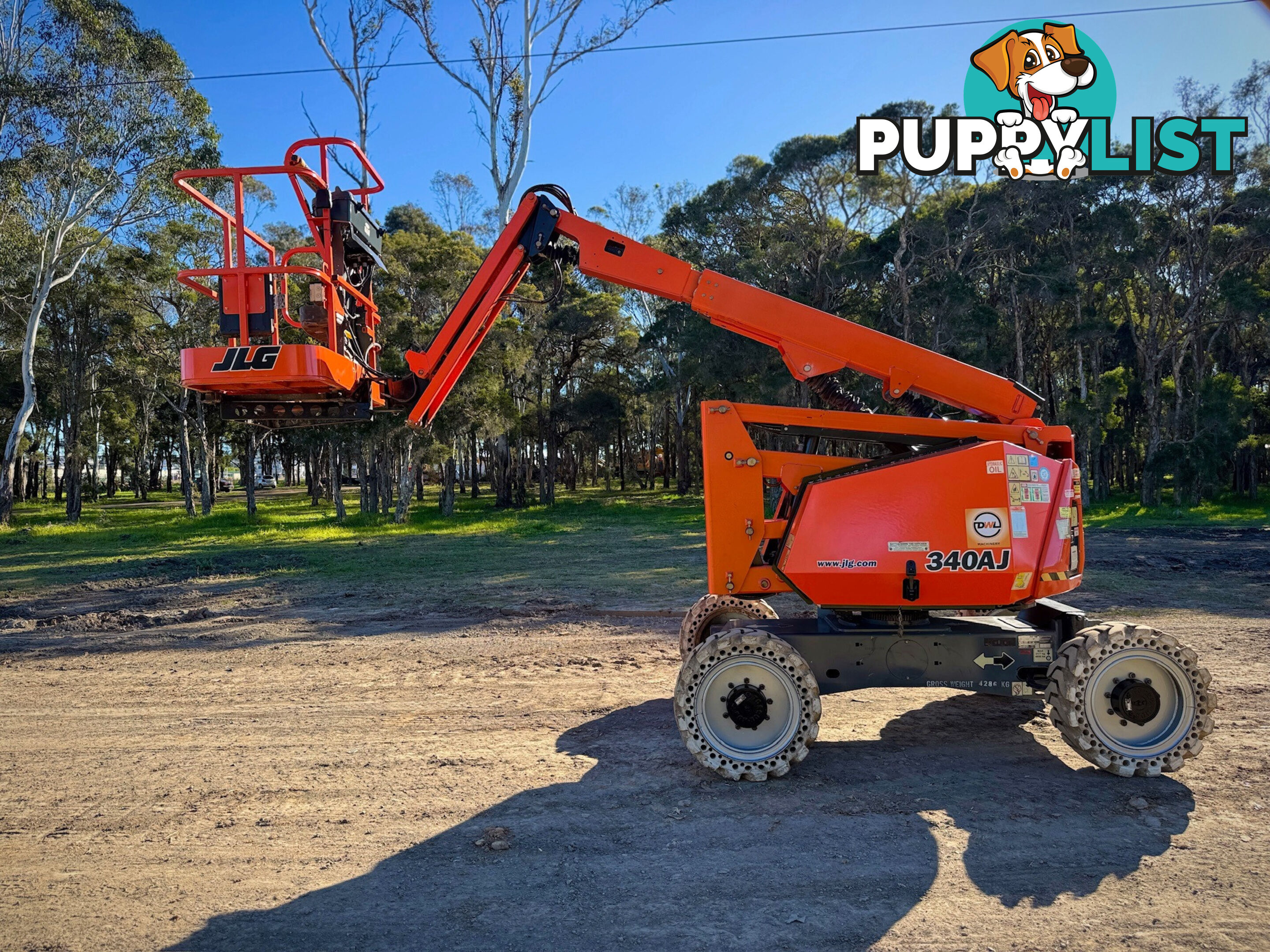 JLG 340AJ Boom Lift Access &amp; Height Safety