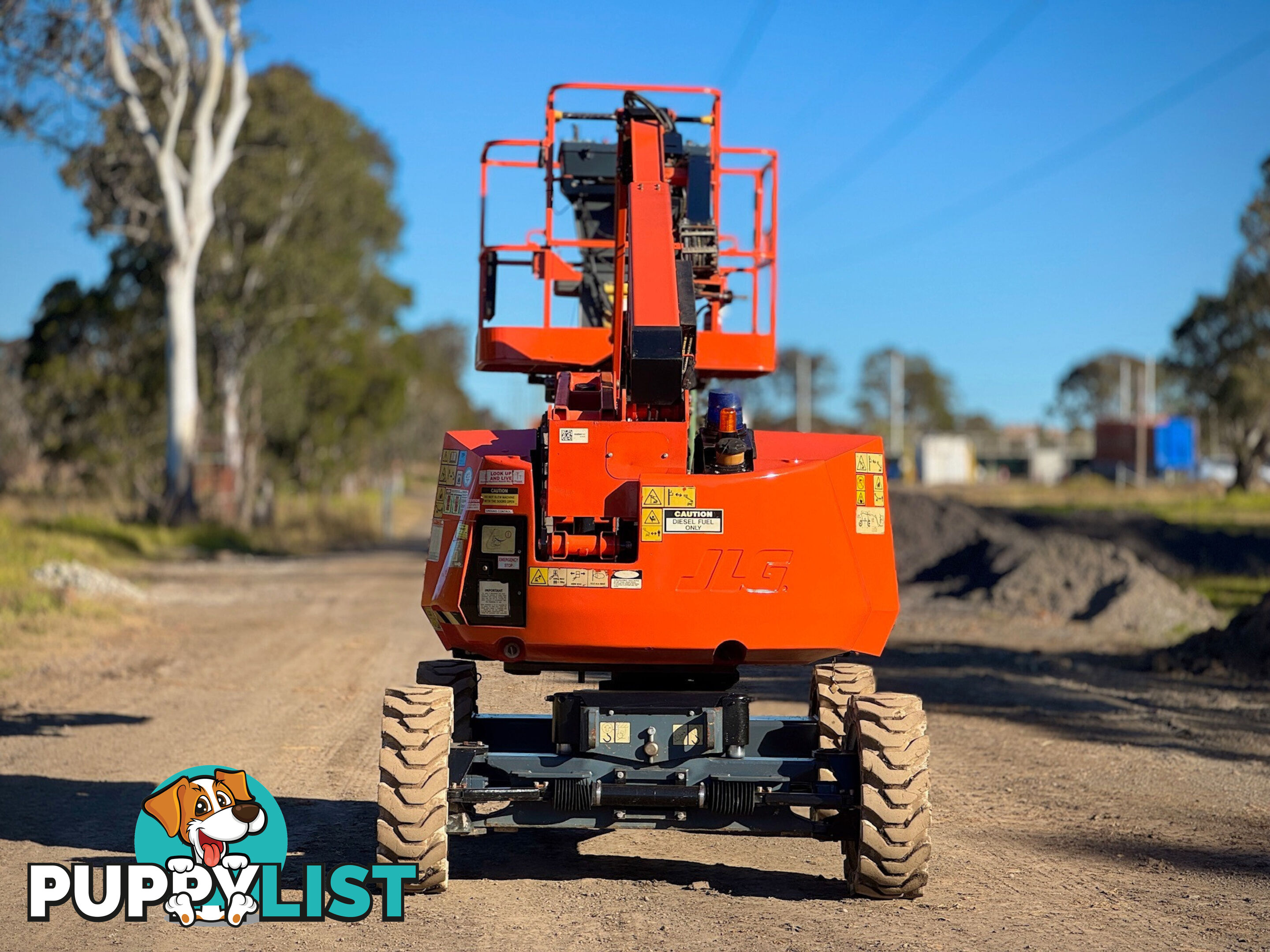 JLG 340AJ Boom Lift Access &amp; Height Safety
