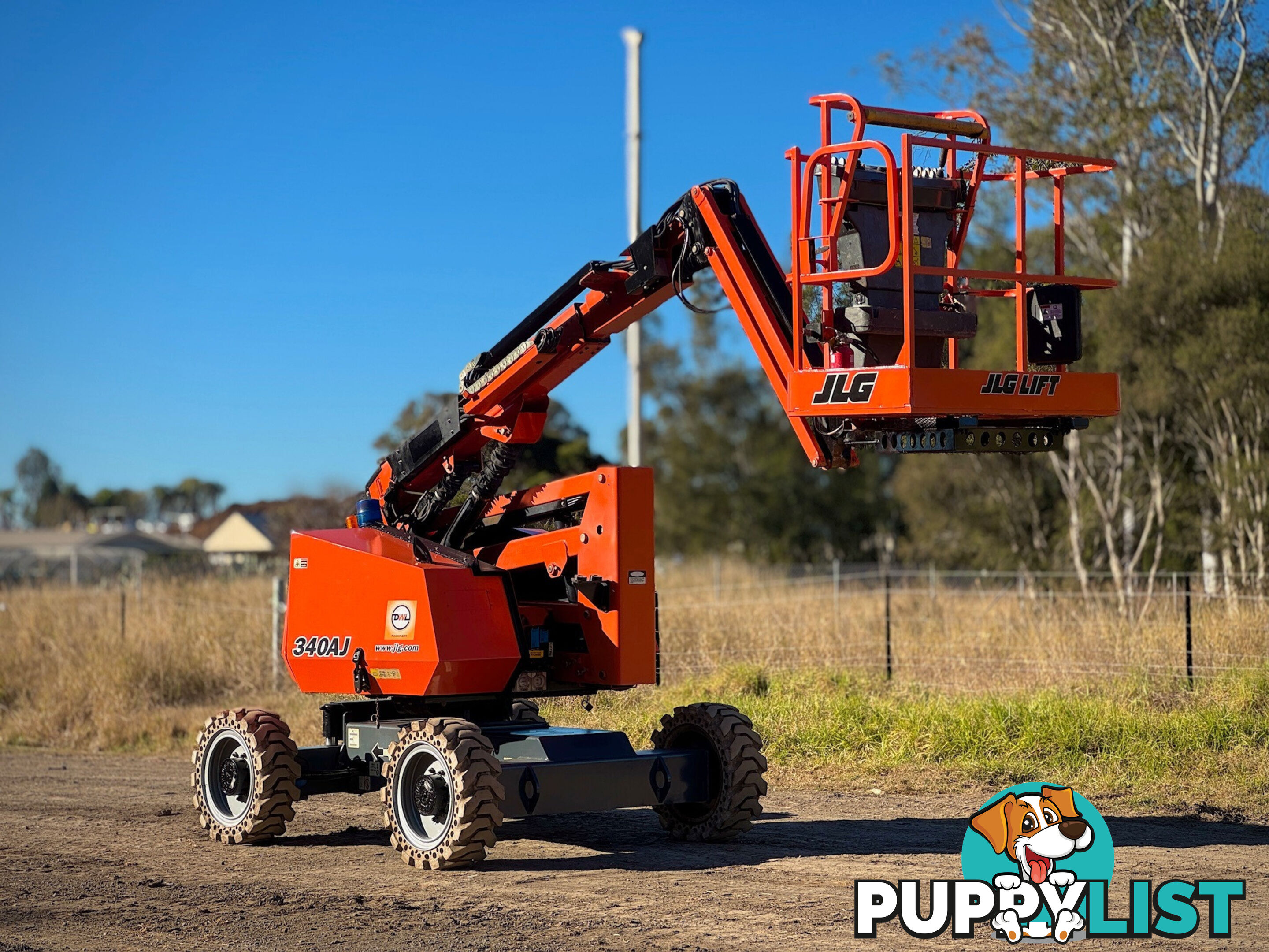 JLG 340AJ Boom Lift Access &amp; Height Safety