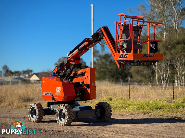 JLG 340AJ Boom Lift Access &amp; Height Safety