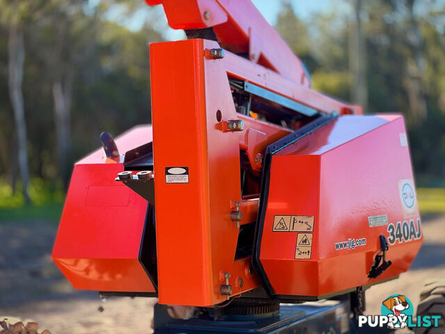 JLG 340AJ Boom Lift Access &amp; Height Safety