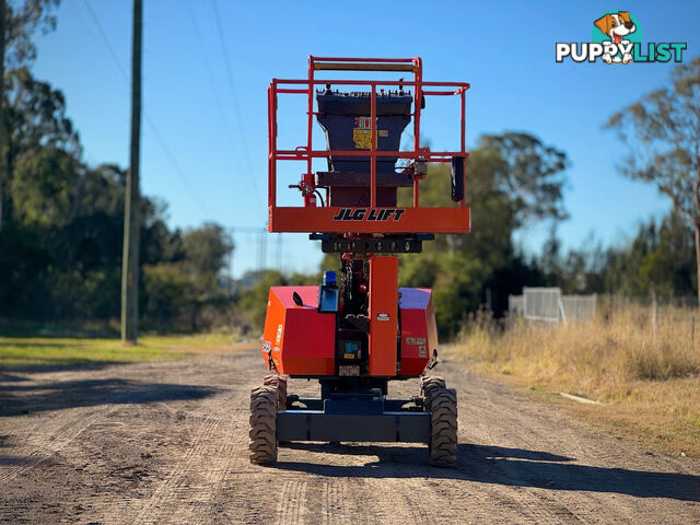 JLG 340AJ Boom Lift Access &amp; Height Safety