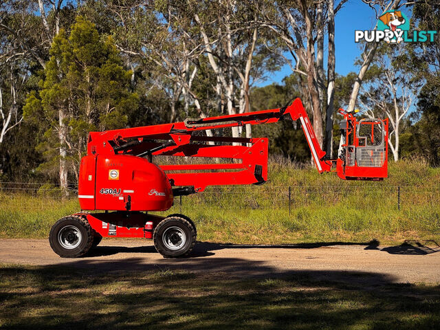 JLG 450AJ Boom Lift Access &amp; Height Safety