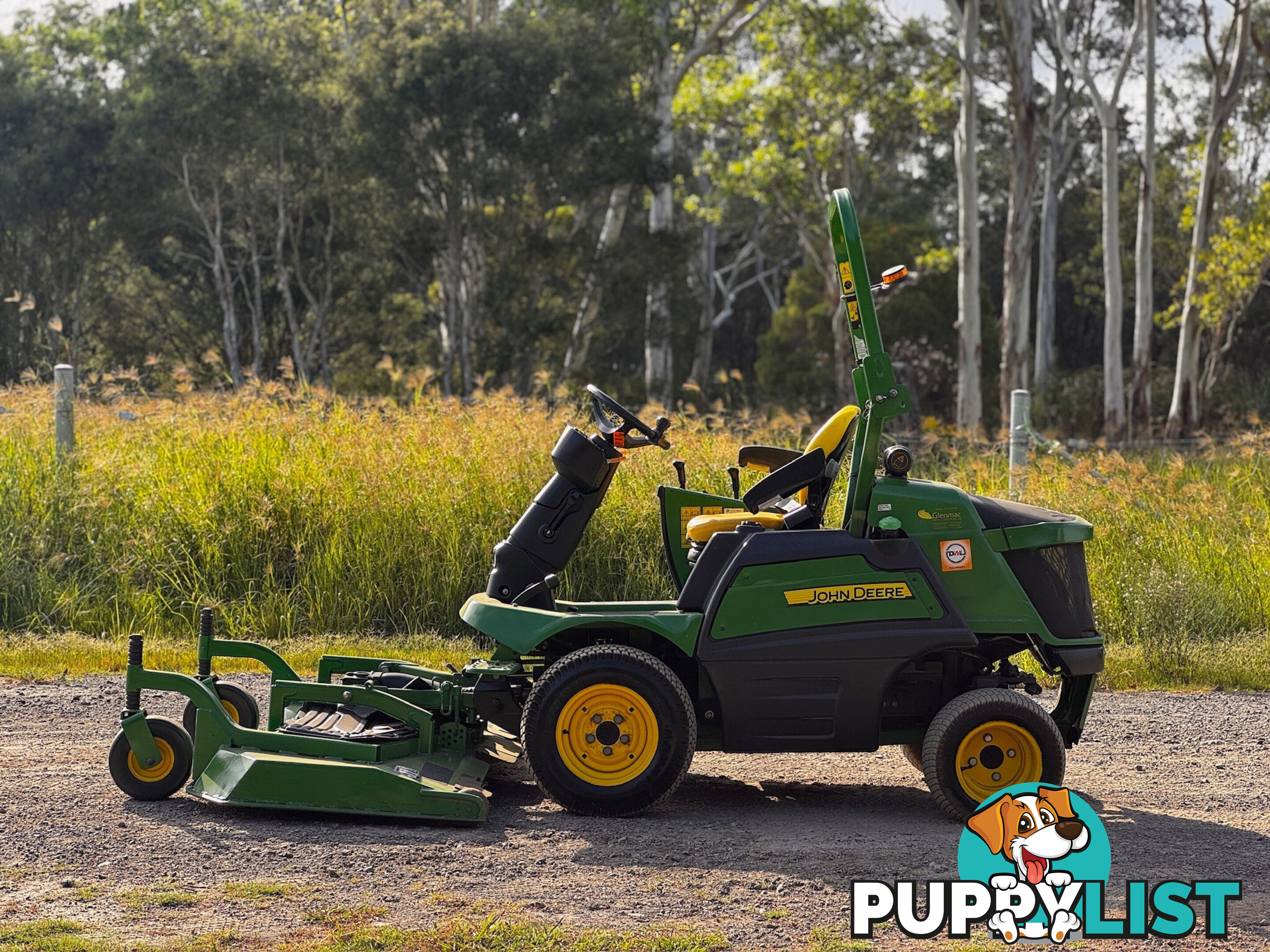 John Deere 1570 Front Deck Lawn Equipment