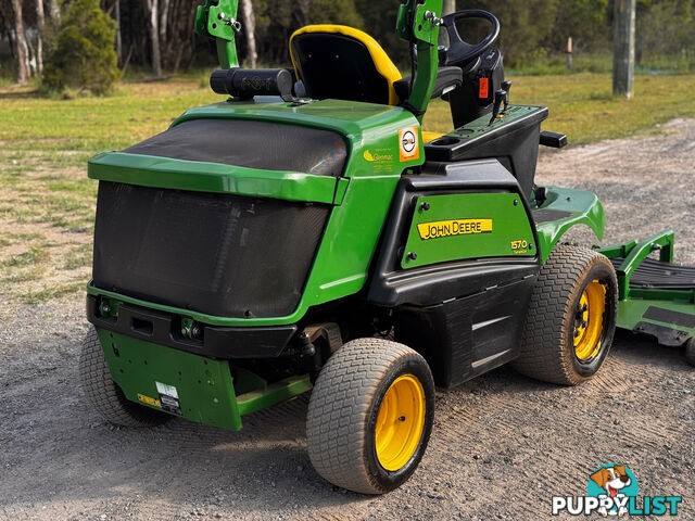 John Deere 1570 Front Deck Lawn Equipment