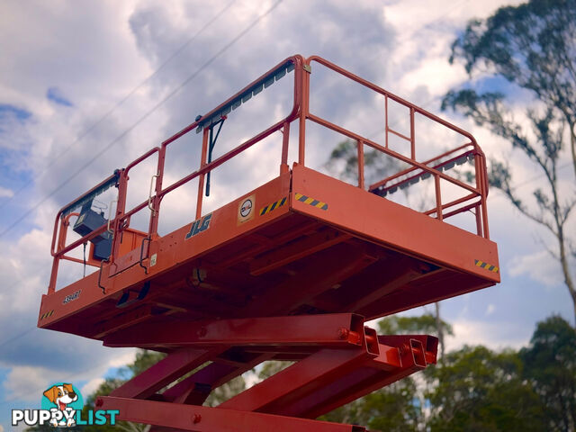 JLG 4394RT Scissor Lift Access &amp; Height Safety