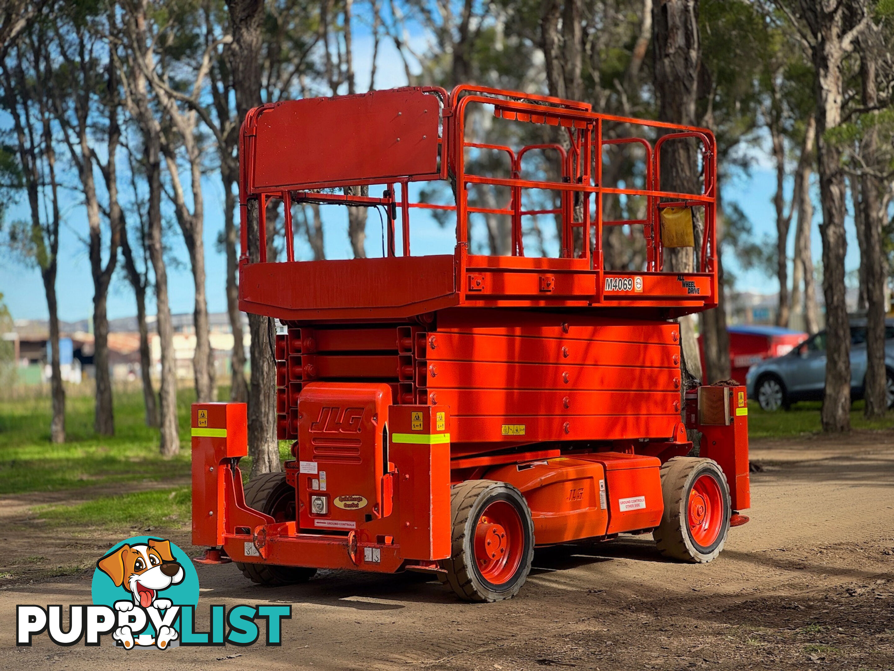 JLG M4069 Scissor Lift Access &amp; Height Safety