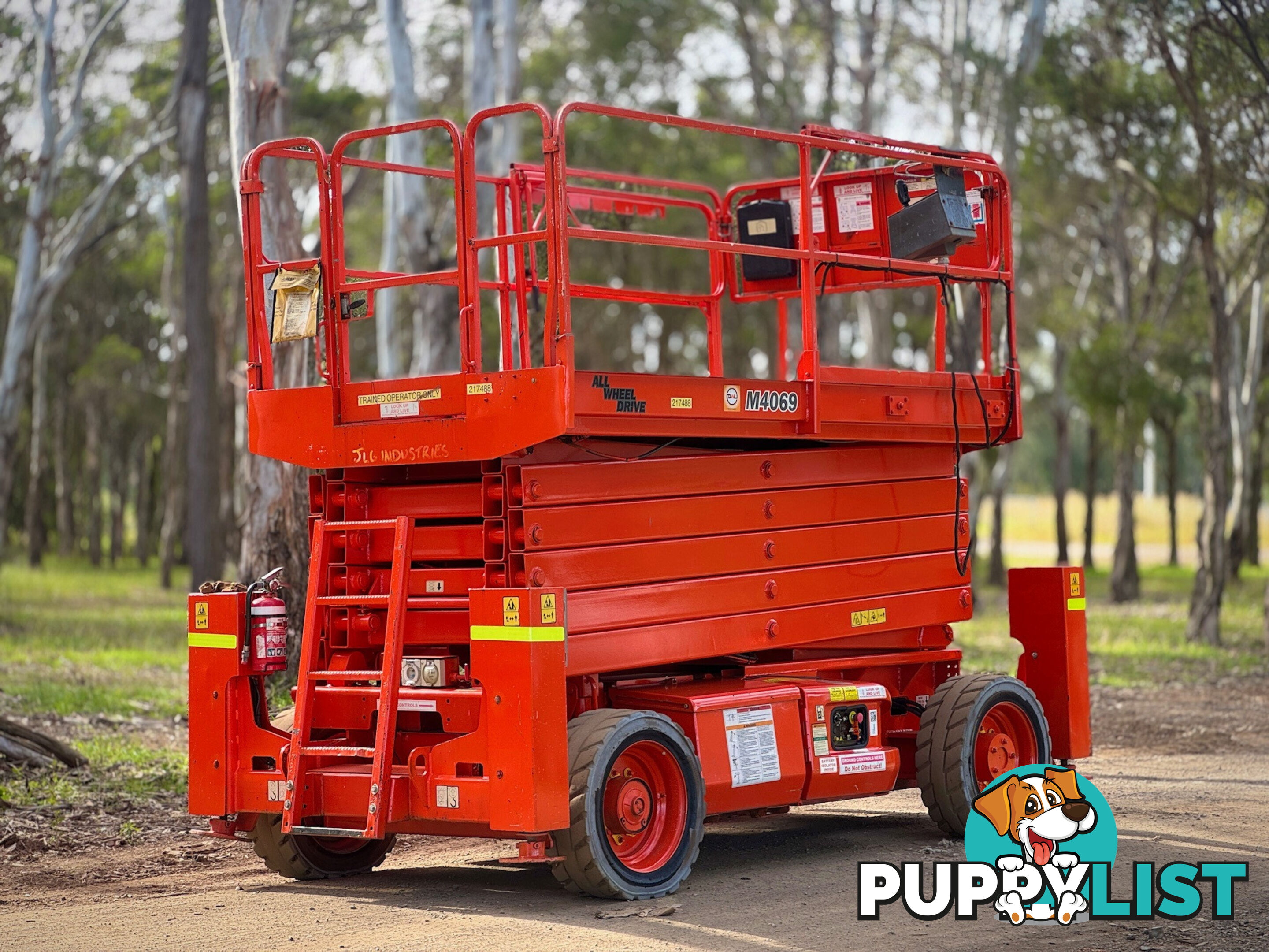 JLG M4069 Scissor Lift Access &amp; Height Safety