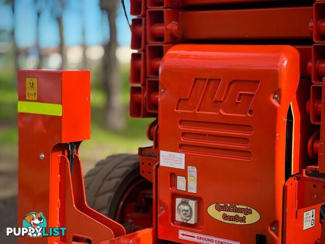 JLG M4069 Scissor Lift Access &amp; Height Safety
