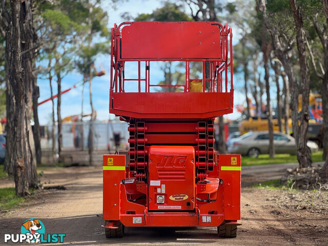 JLG M4069 Scissor Lift Access &amp; Height Safety