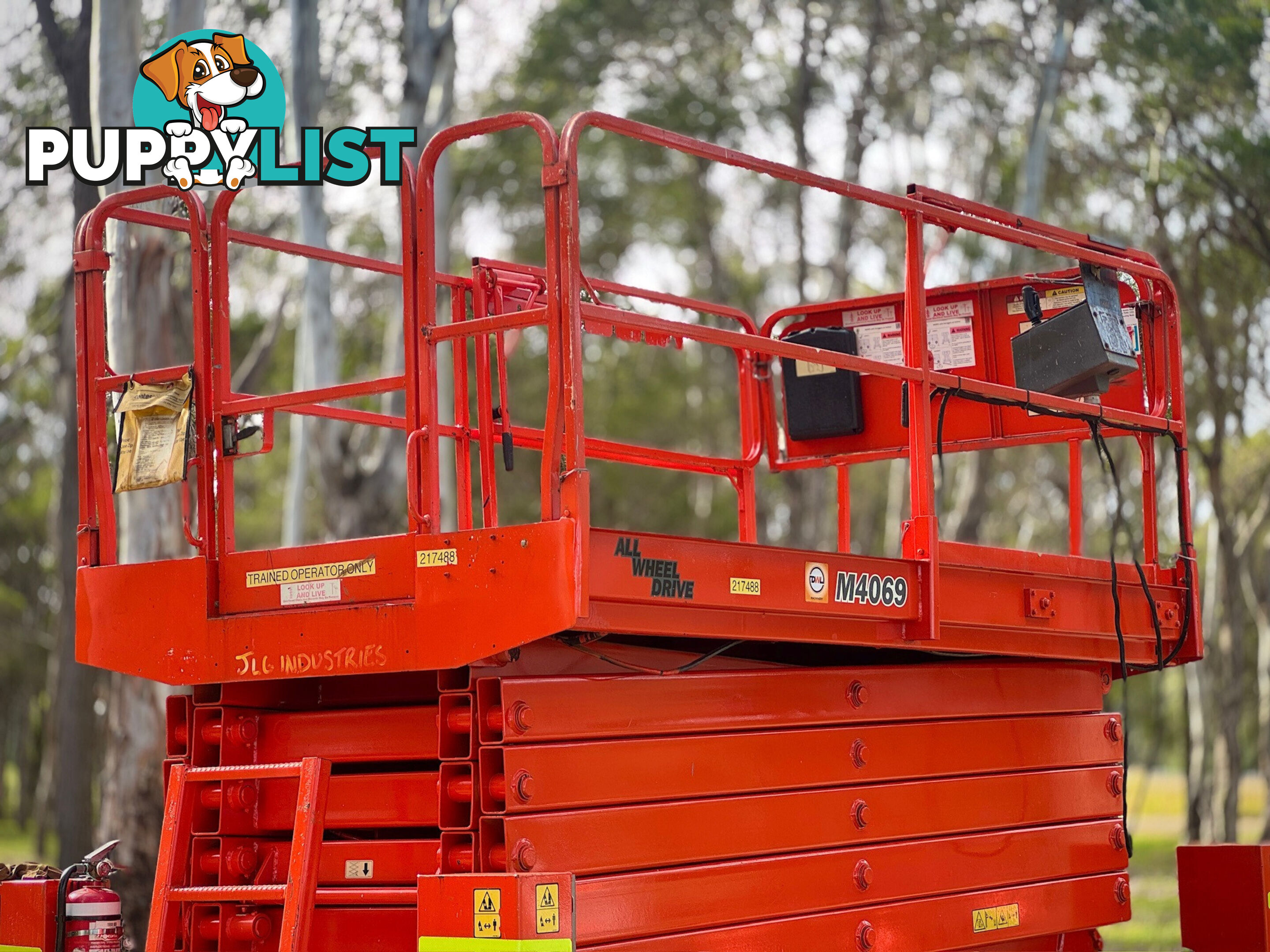 JLG M4069 Scissor Lift Access &amp; Height Safety