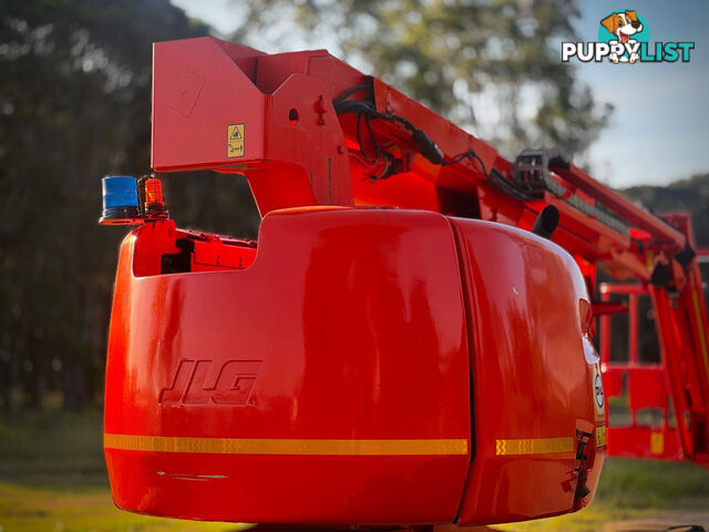 JLG 450AJ Boom Lift Access &amp; Height Safety