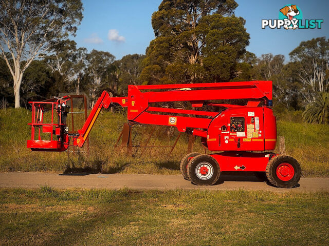 JLG 450AJ Boom Lift Access &amp; Height Safety