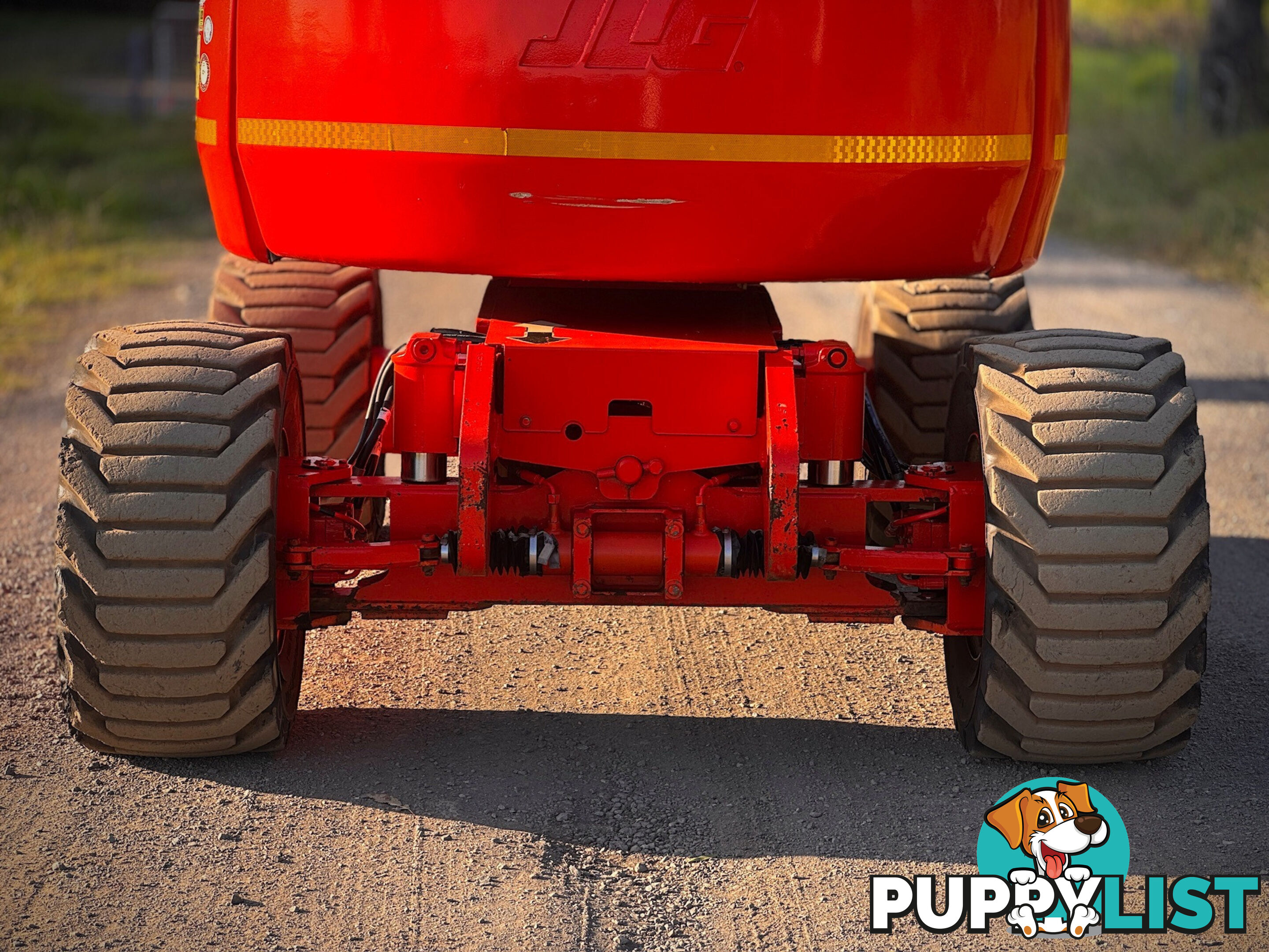 JLG 450AJ Boom Lift Access &amp; Height Safety