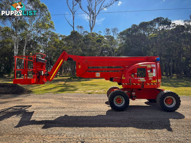 JLG 450AJ Boom Lift Access &amp; Height Safety