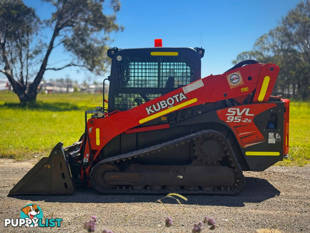 Kubota SVL95 Skid Steer Loader