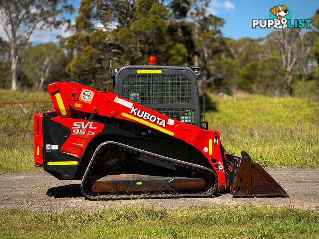 Kubota SVL95 Skid Steer Loader