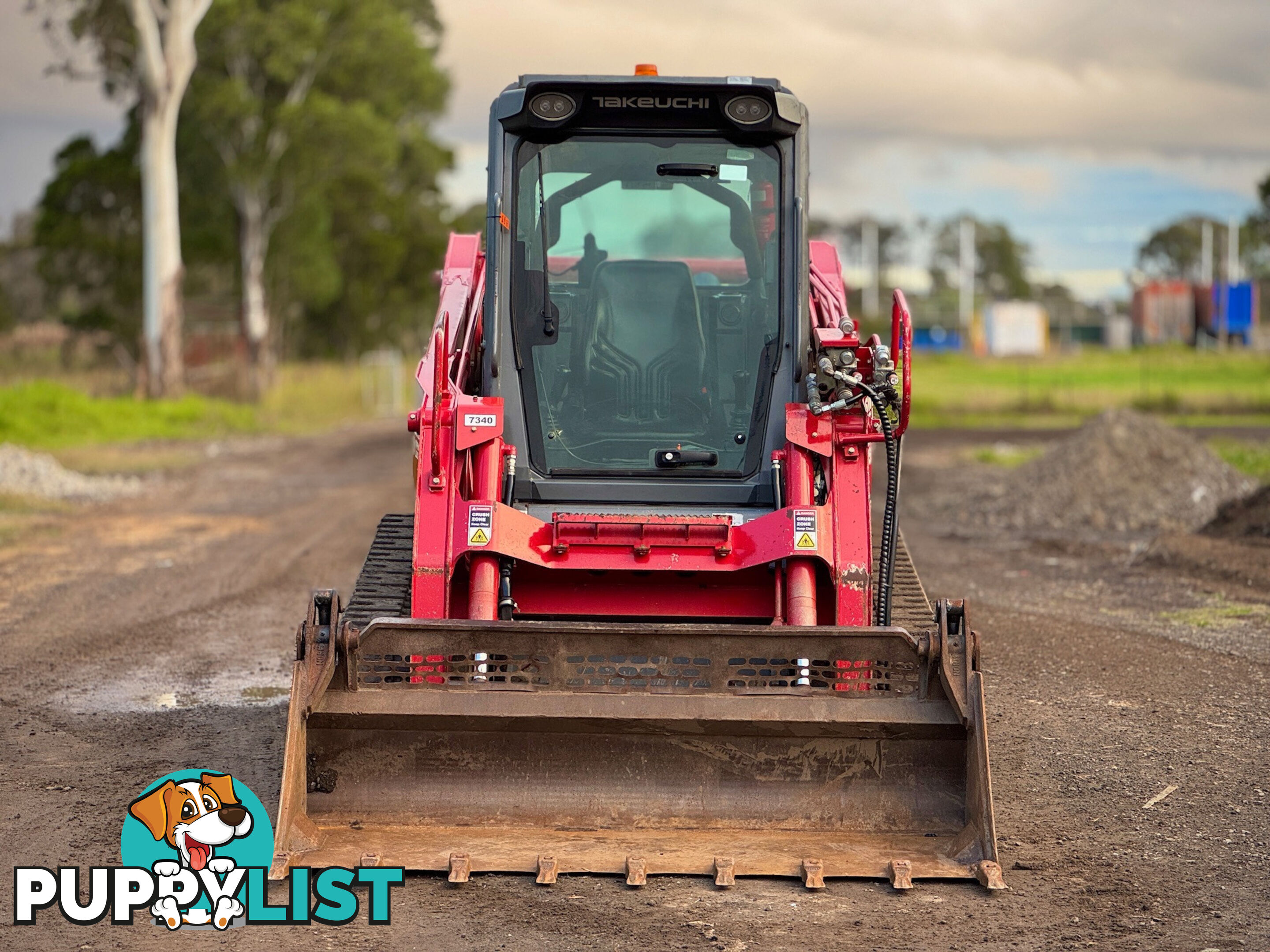 Takeuchi TL12 Skid Steer Loader