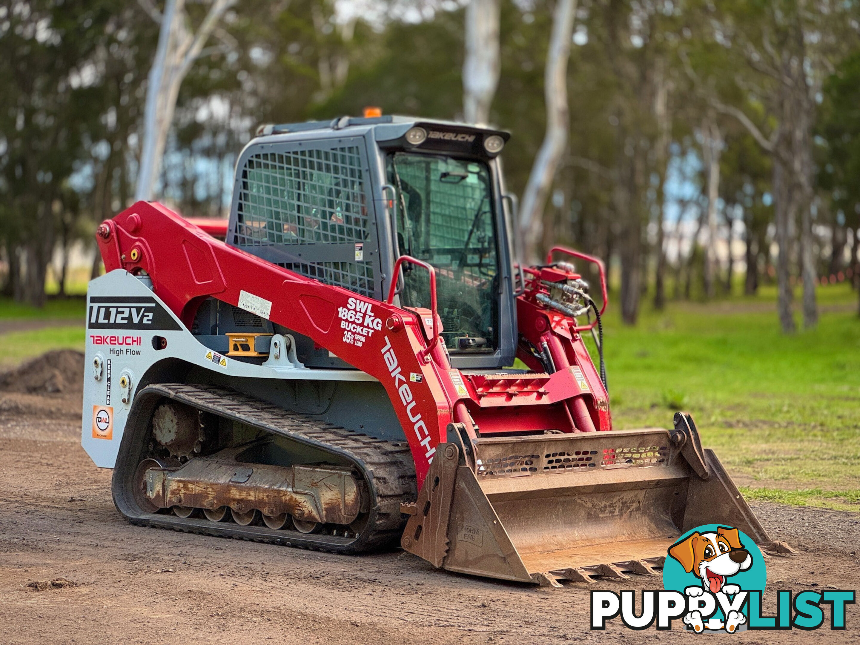 Takeuchi TL12 Skid Steer Loader