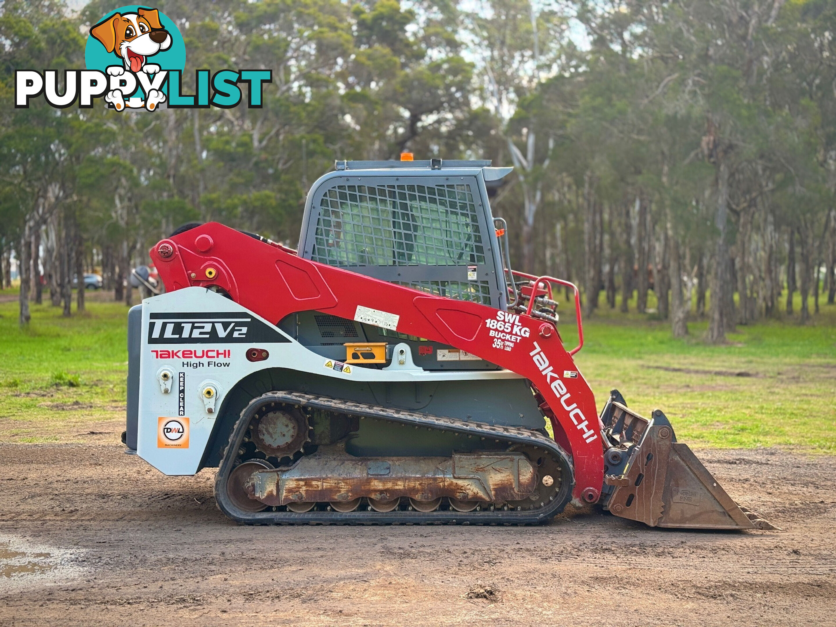 Takeuchi TL12 Skid Steer Loader