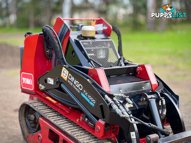 Toro TX1000 Skid Steer Loader