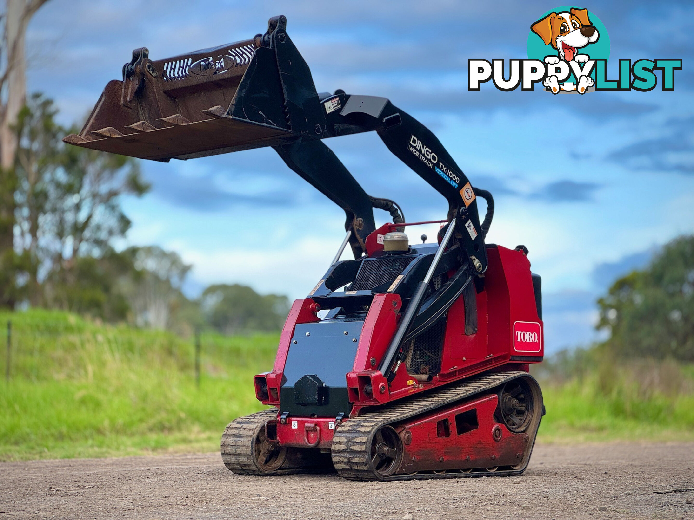 Toro TX1000 Skid Steer Loader