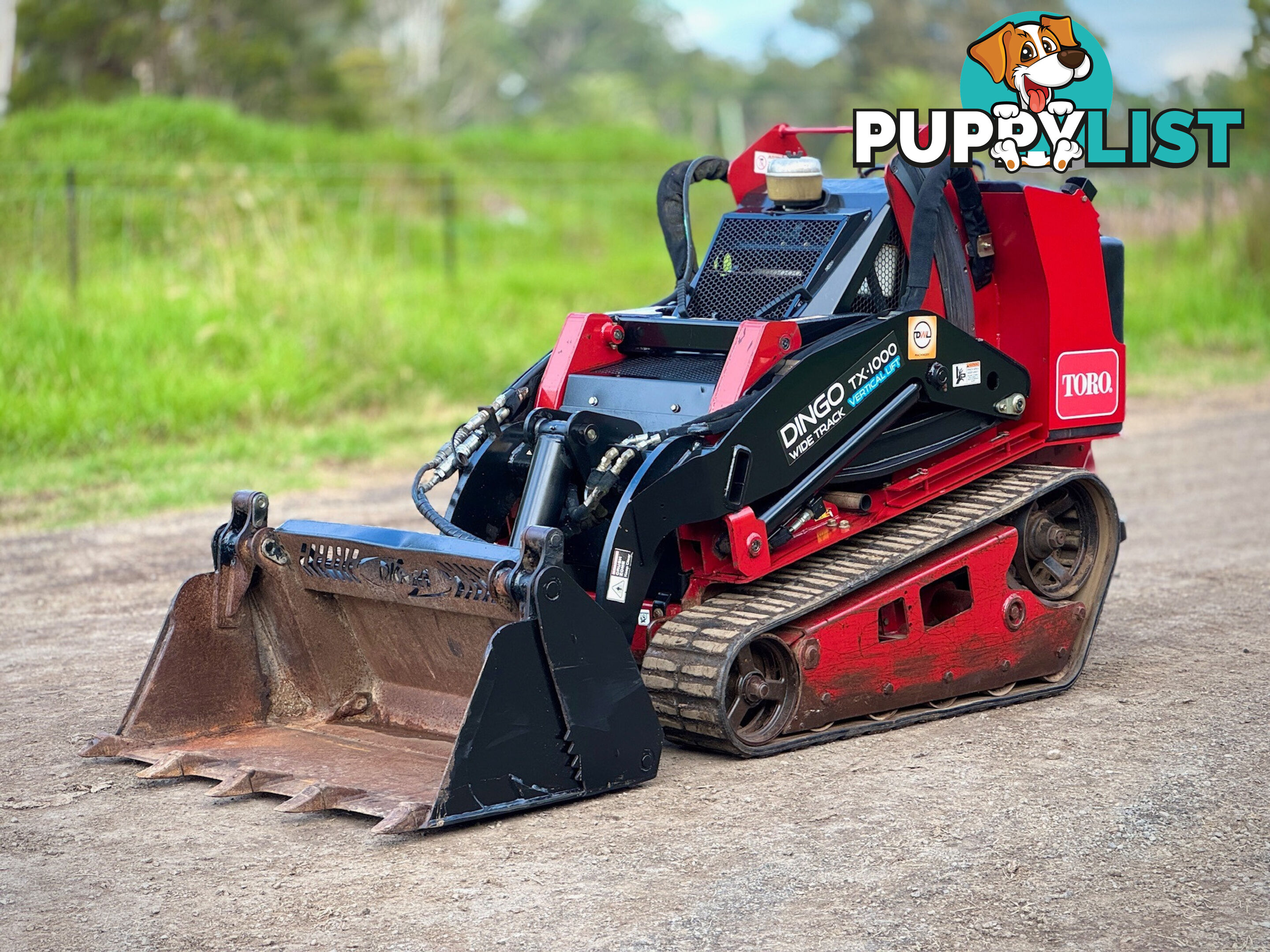 Toro TX1000 Skid Steer Loader