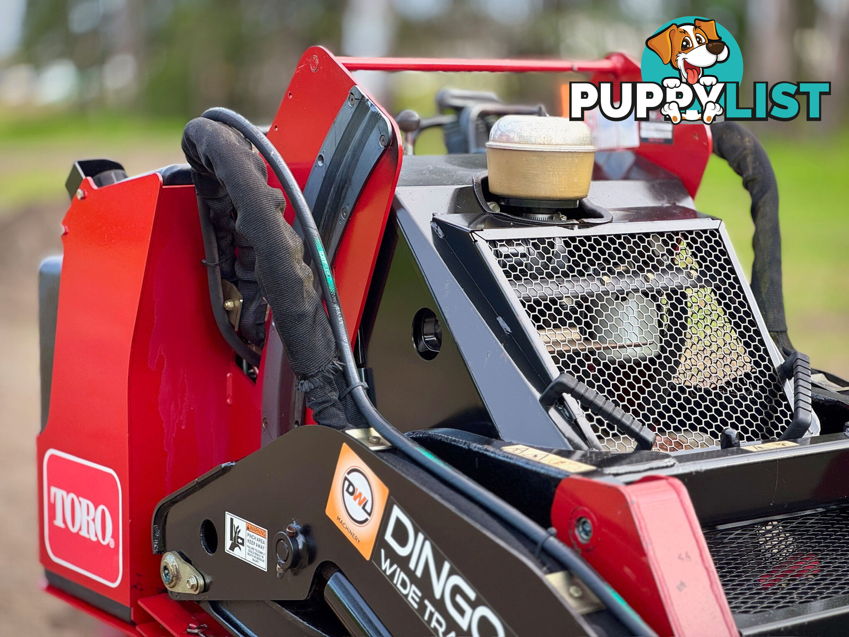 Toro TX1000 Skid Steer Loader