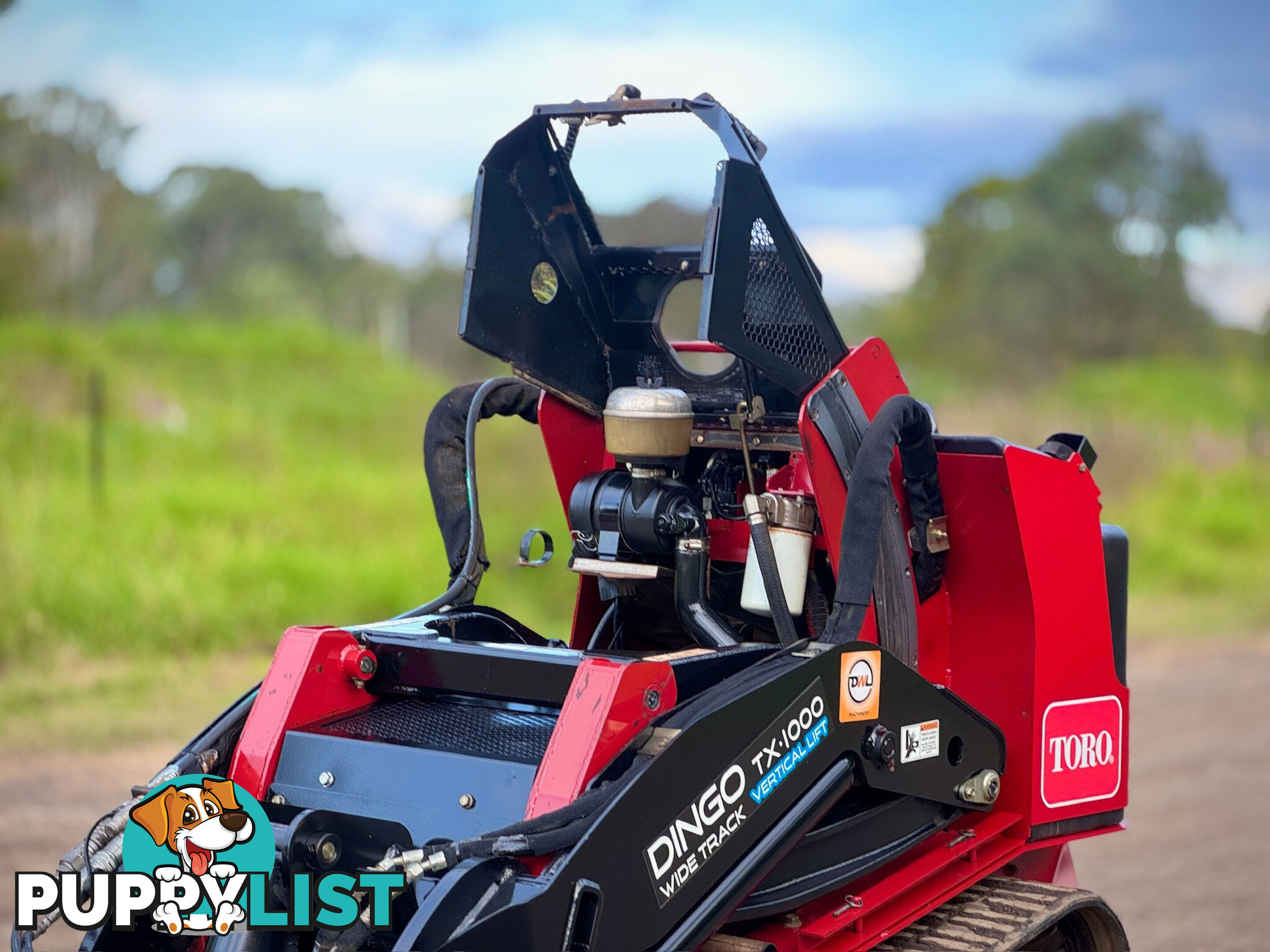 Toro TX1000 Skid Steer Loader