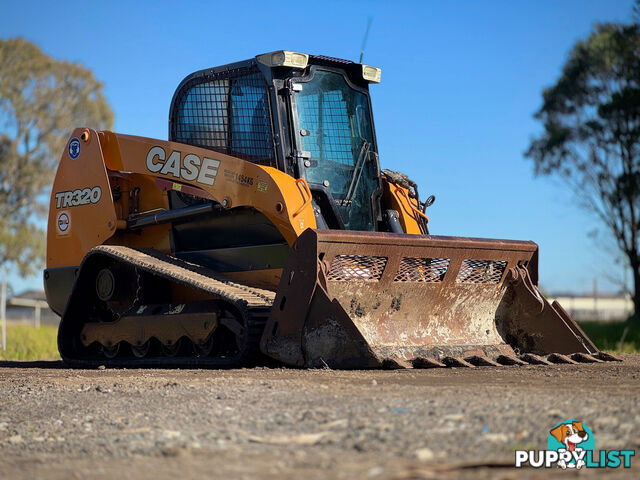 CASE TR320 Skid Steer Loader