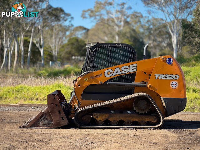 CASE TR320 Skid Steer Loader