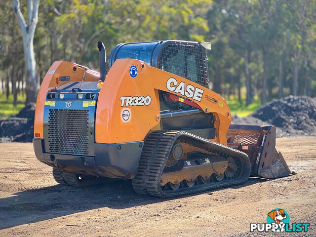 CASE TR320 Skid Steer Loader
