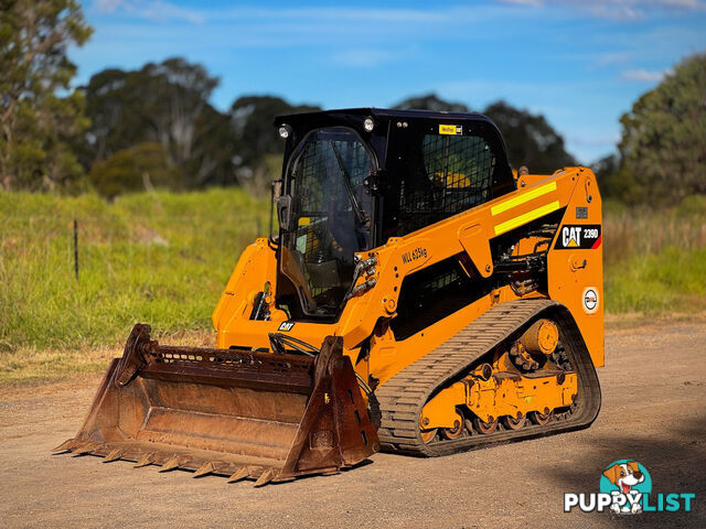 Caterpillar 239D Skid Steer Loader