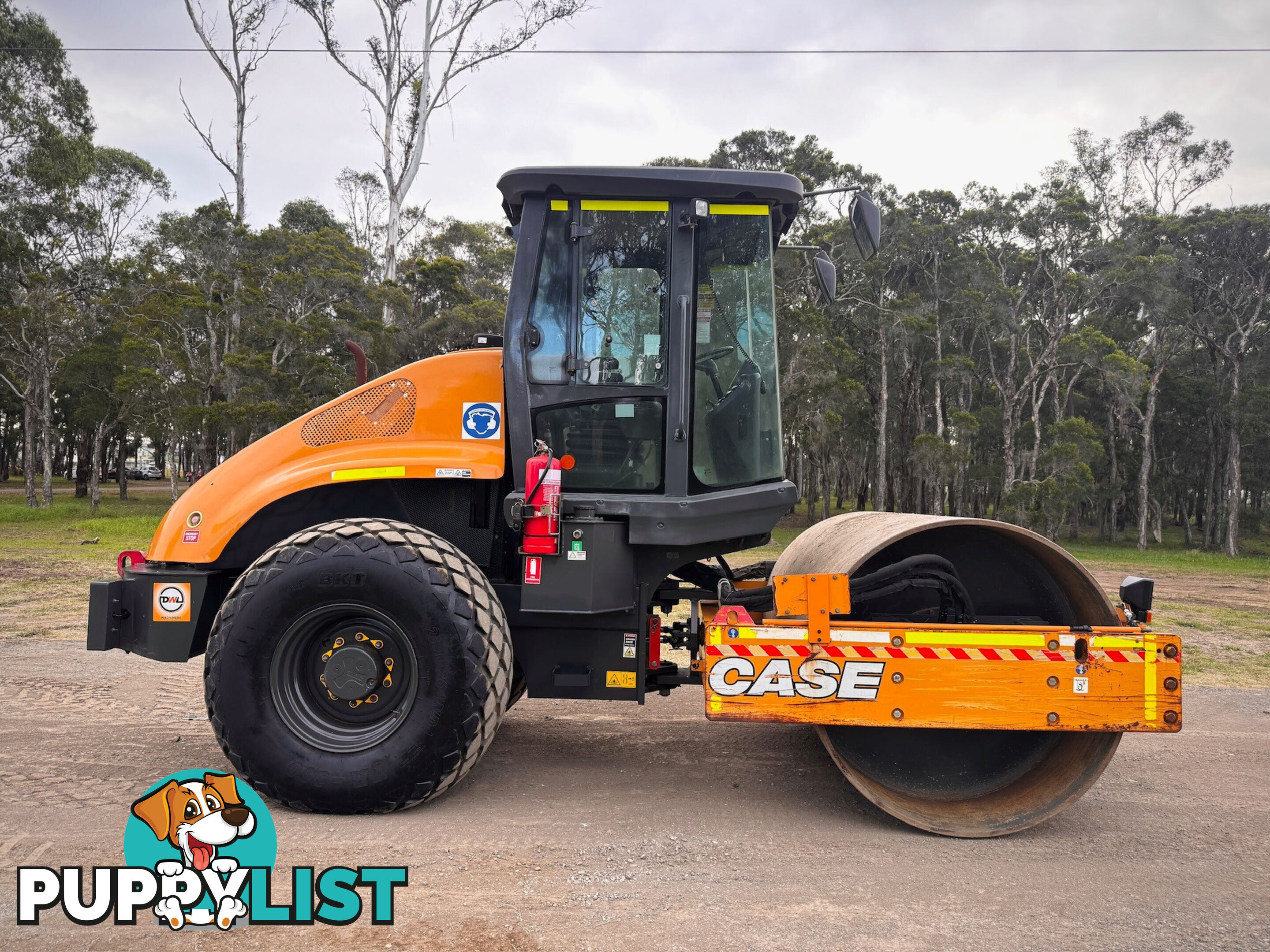 CASE 1110EX Vibrating Roller Roller/Compacting