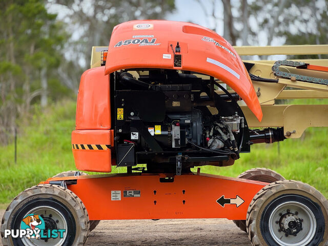 JLG 450AJ Boom Lift Access &amp; Height Safety