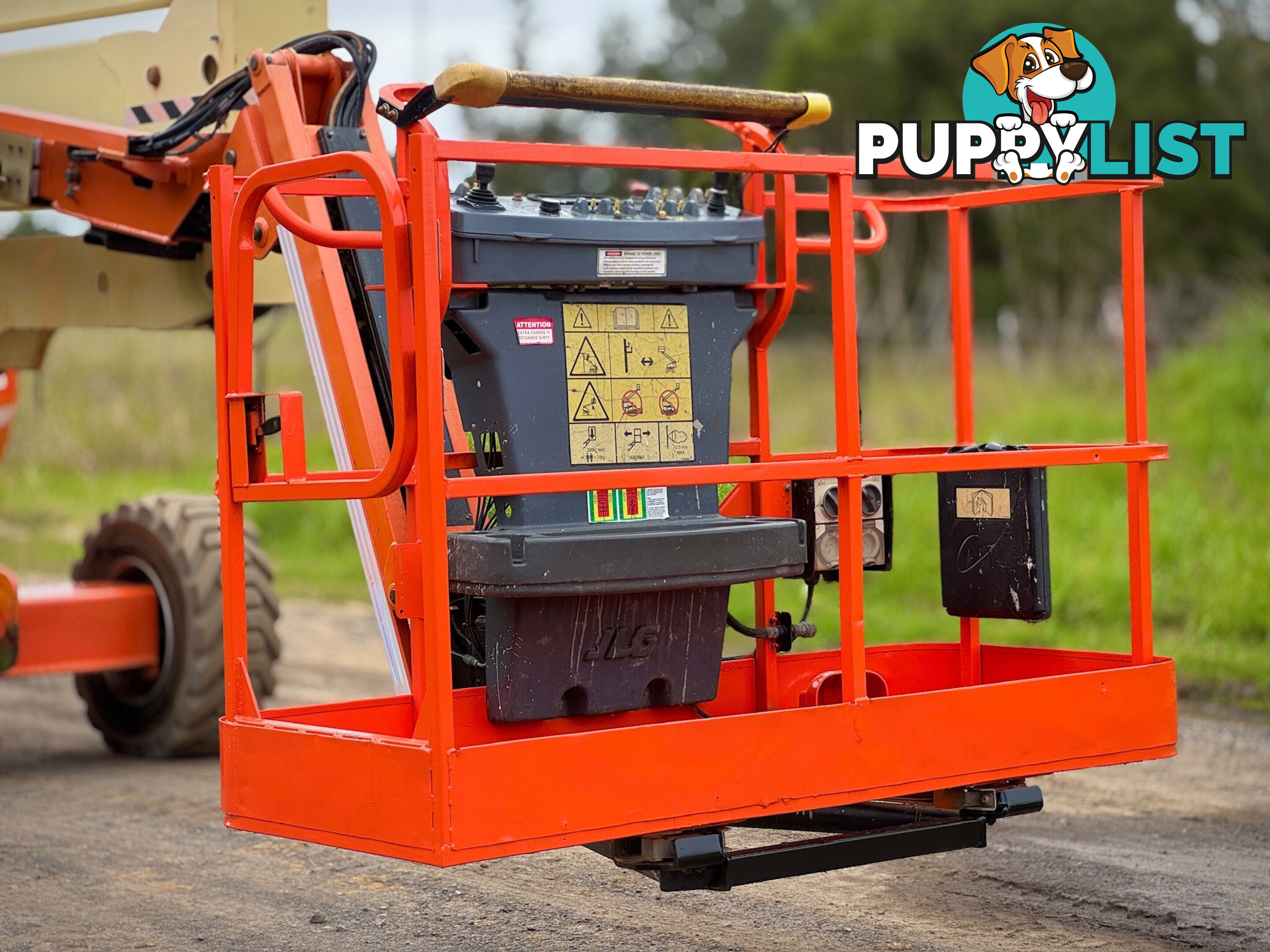 JLG 450AJ Boom Lift Access &amp; Height Safety