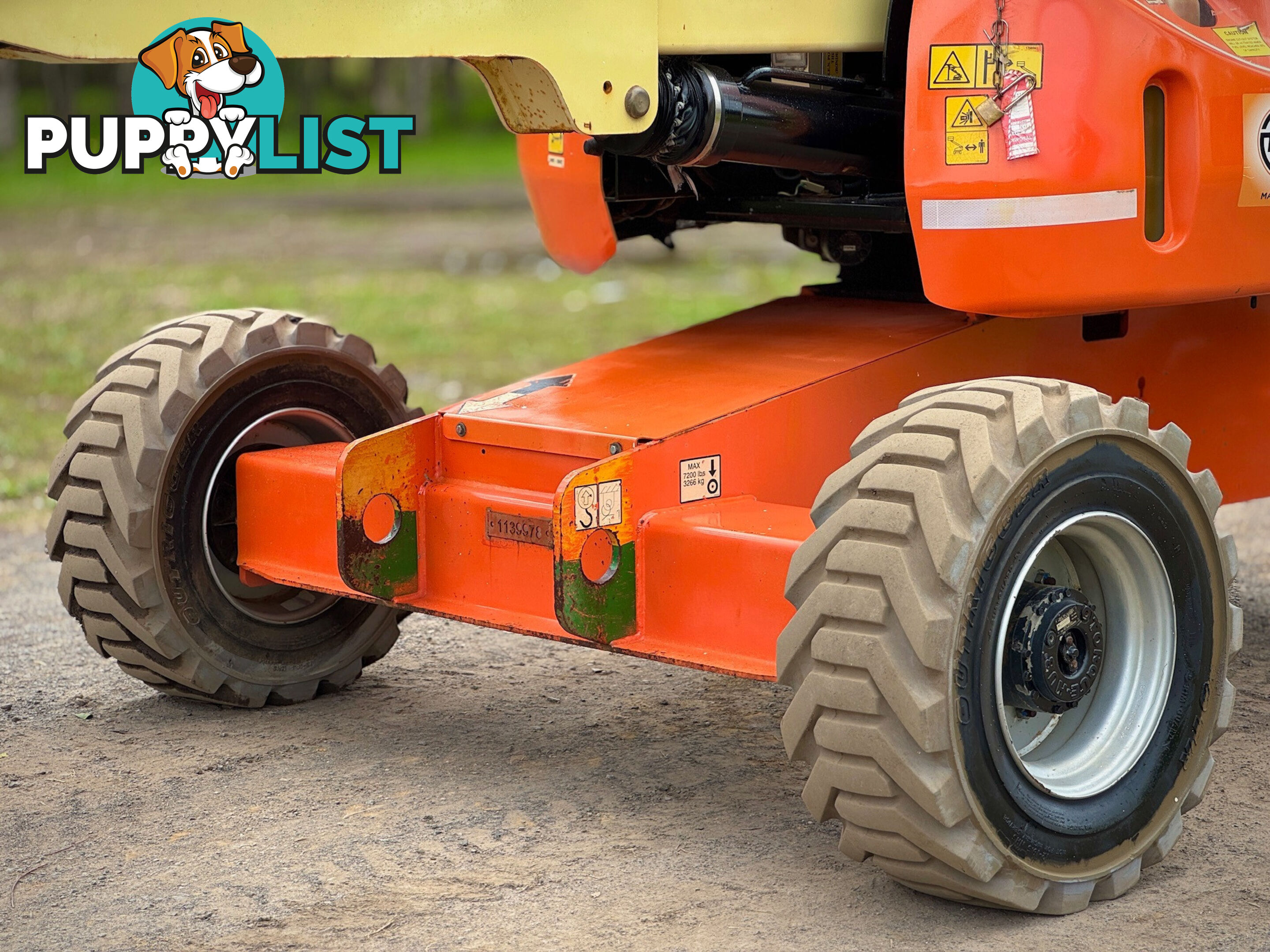 JLG 450AJ Boom Lift Access &amp; Height Safety
