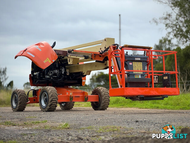 JLG 450AJ Boom Lift Access &amp; Height Safety
