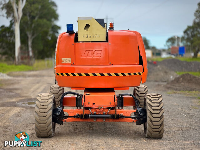 JLG 450AJ Boom Lift Access &amp; Height Safety