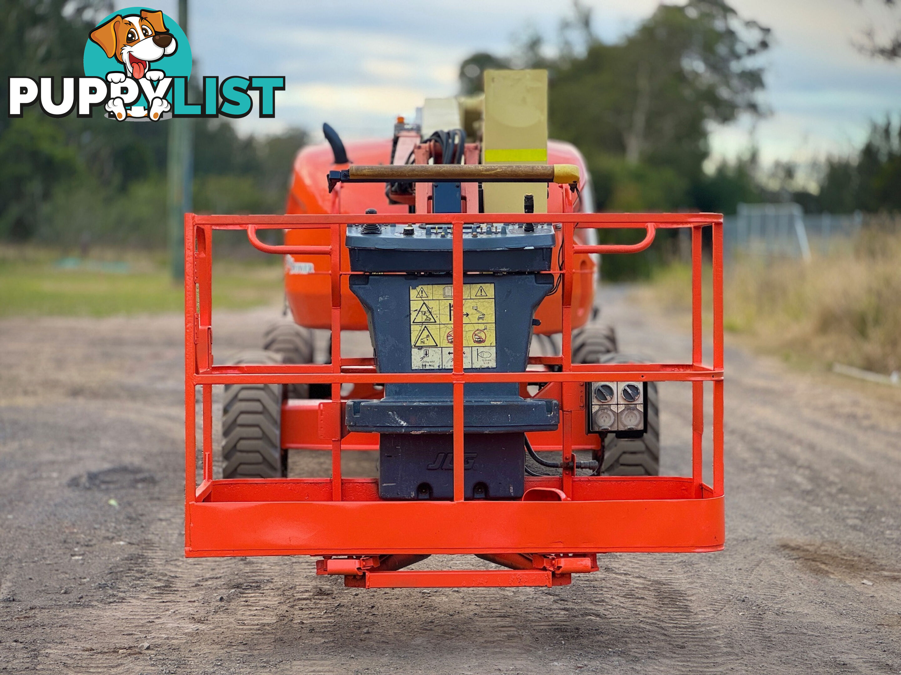 JLG 450AJ Boom Lift Access &amp; Height Safety