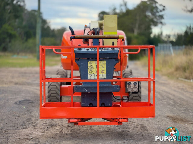 JLG 450AJ Boom Lift Access &amp; Height Safety