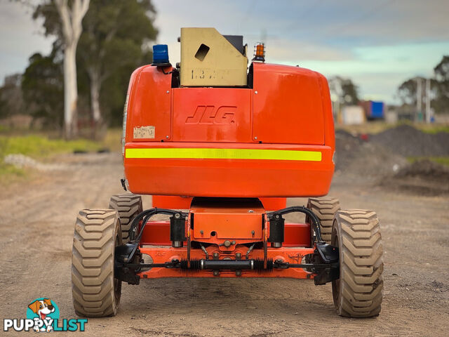 JLG 450AJ Boom Lift Access &amp; Height Safety